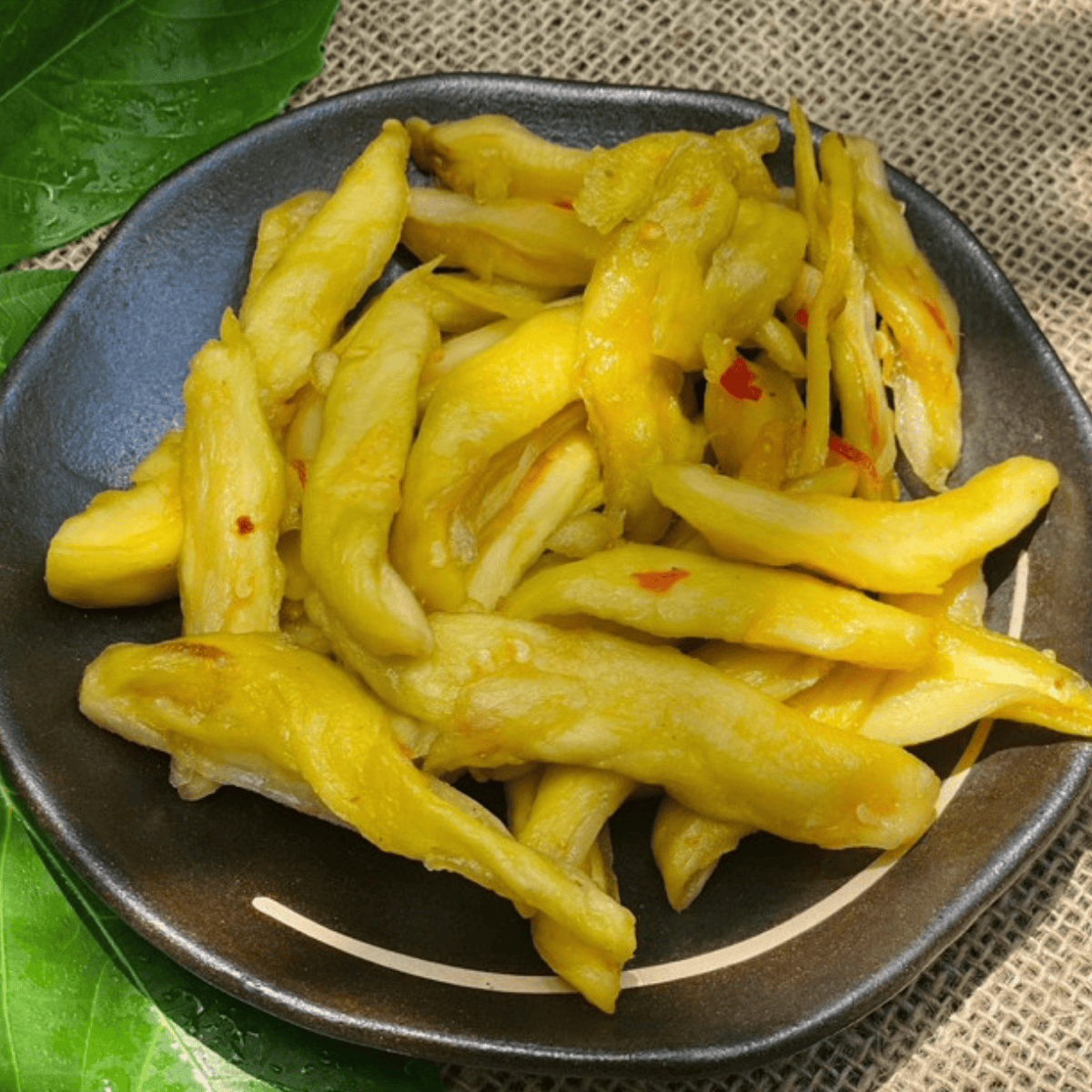 Dried Green Mango Soft Sliced from Vietnam for Export 2