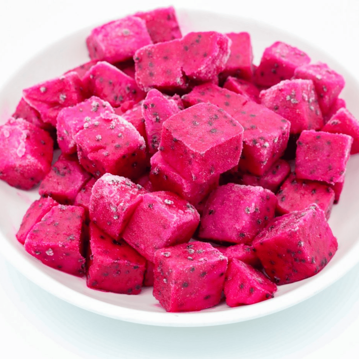 Red Dragon Fruit frozen cut 20x20mm BQF from Vietnam for export