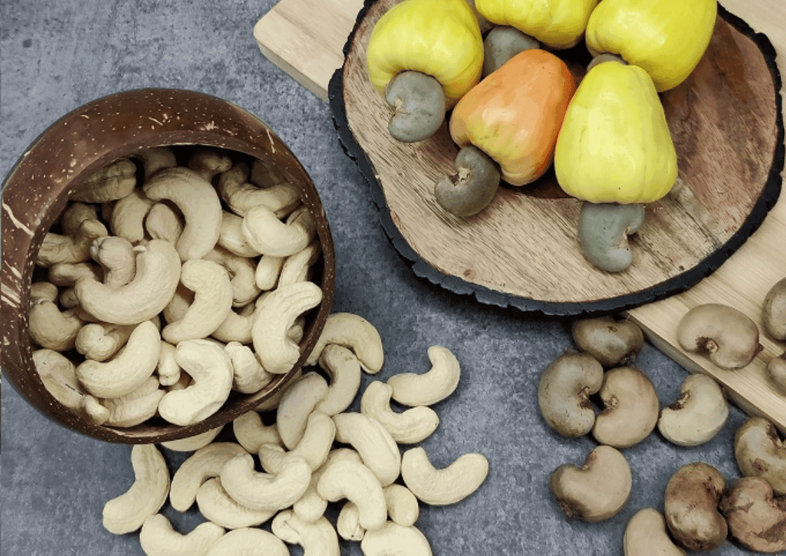 Raw and process cashew