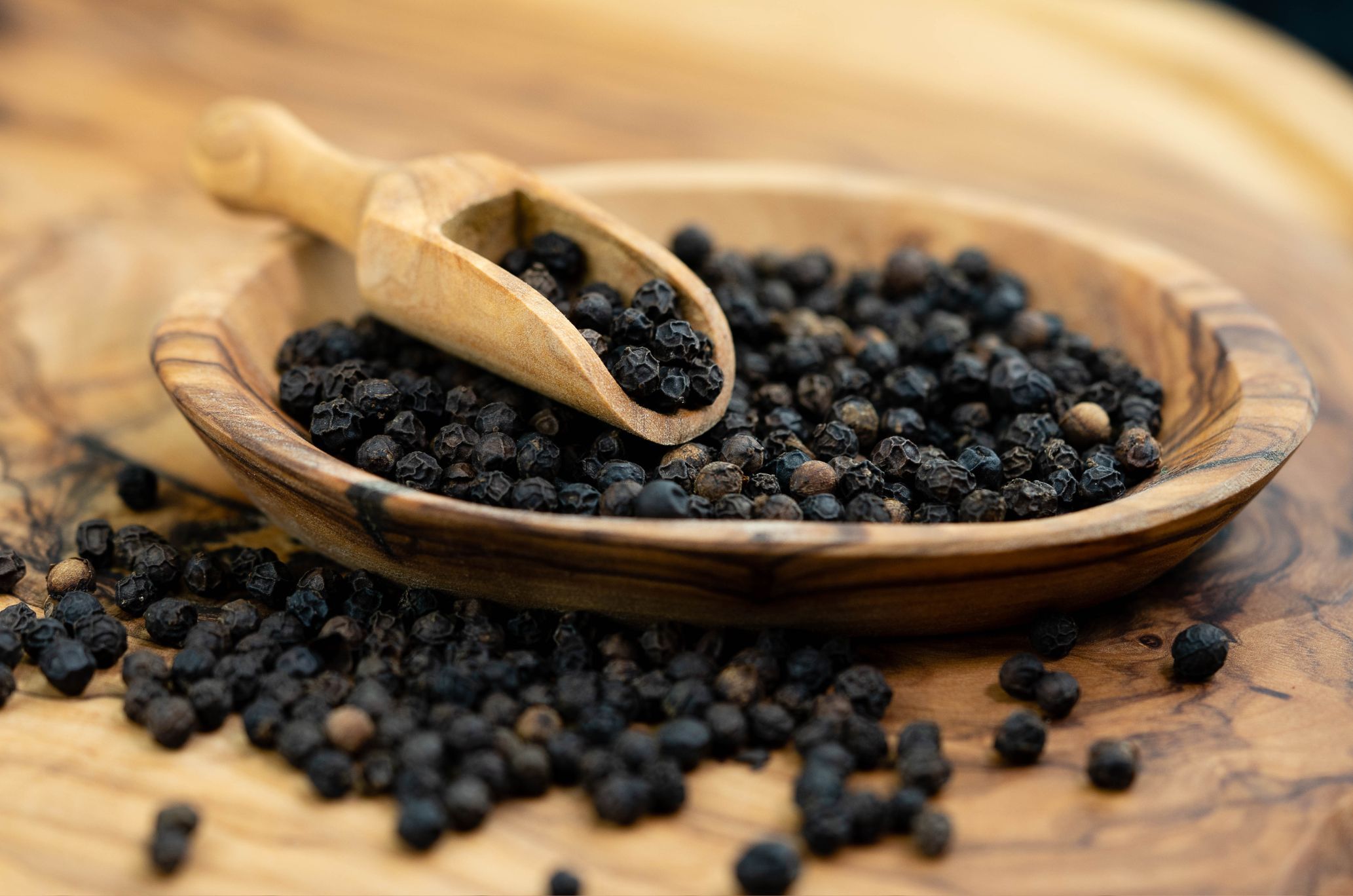 source vietnamese black pepper